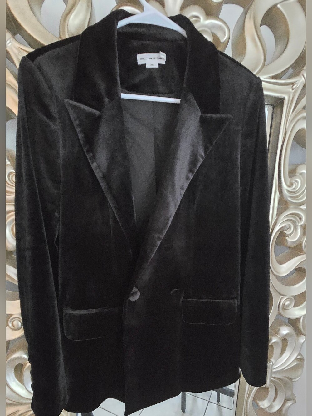 Black velvet blazer